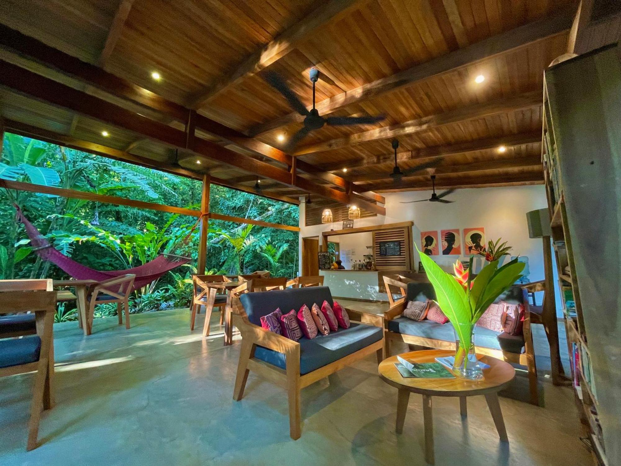 Satta Lodge (Adults Only) Puerto Viejo de Talamanca Экстерьер фото